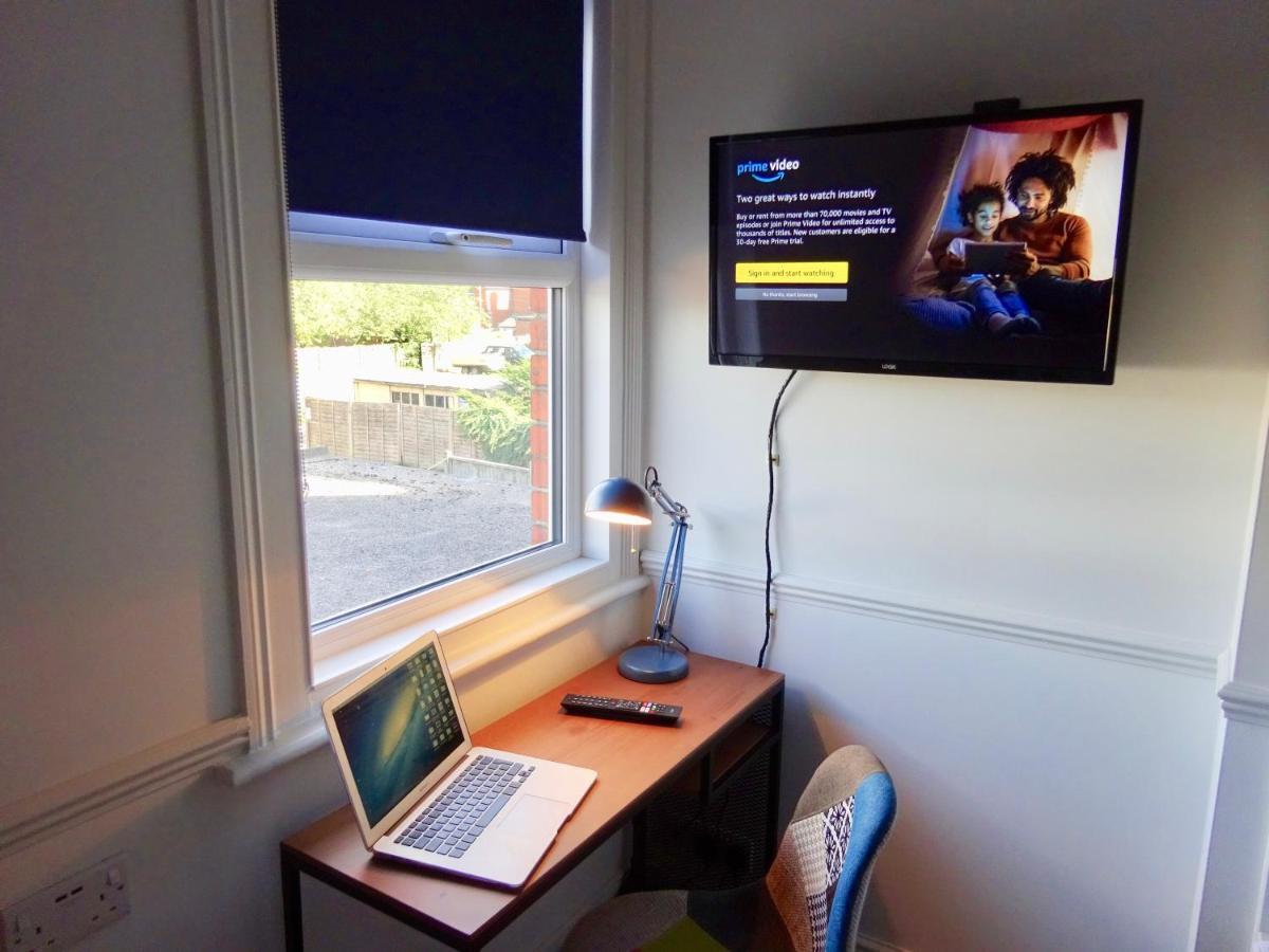Reading Serviced Rooms Экстерьер фото